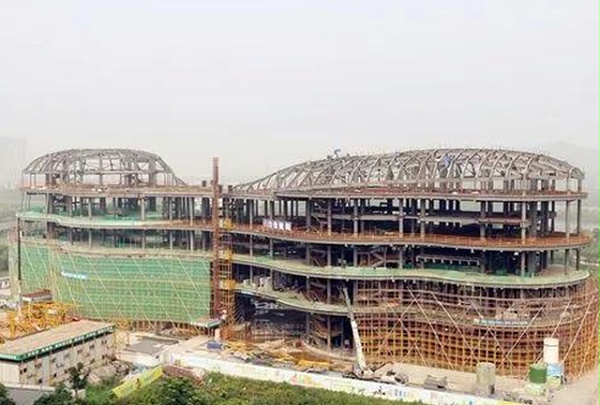 中国动漫博物馆钢结构主体框架搭建